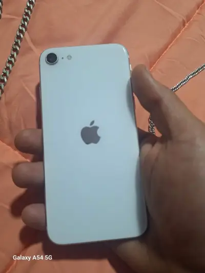 iPhone SE (2020) - miniatura 1