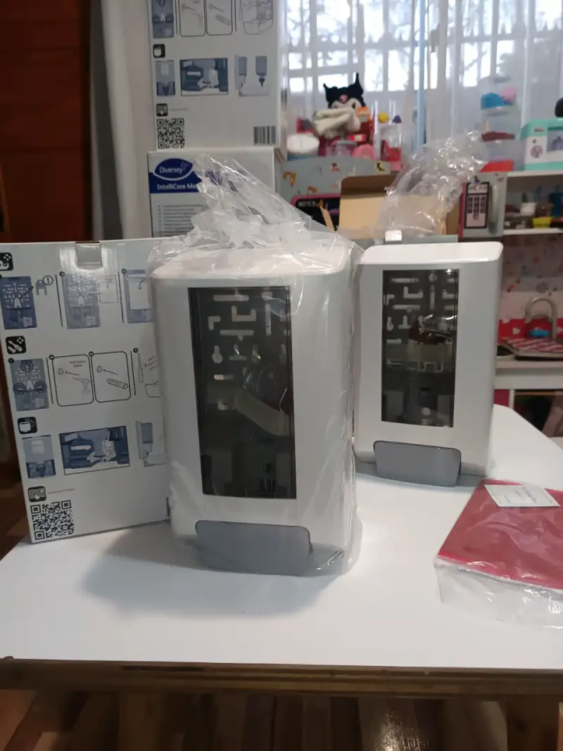 Dispensador Manual, 6 unidades. - 2