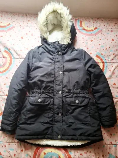 Parka negra con capucha de piel sintética T10 Niña - miniatura 1