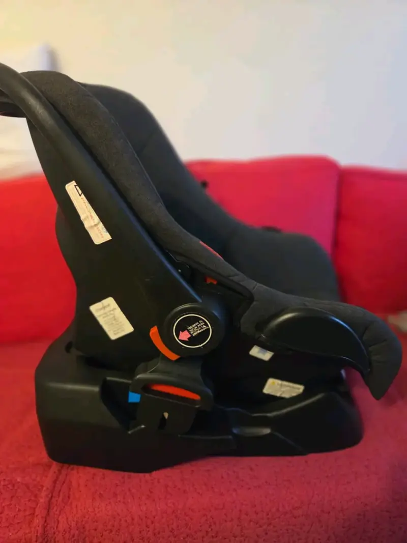 Silla de Auto Bebesit para Bebé con Base - 3