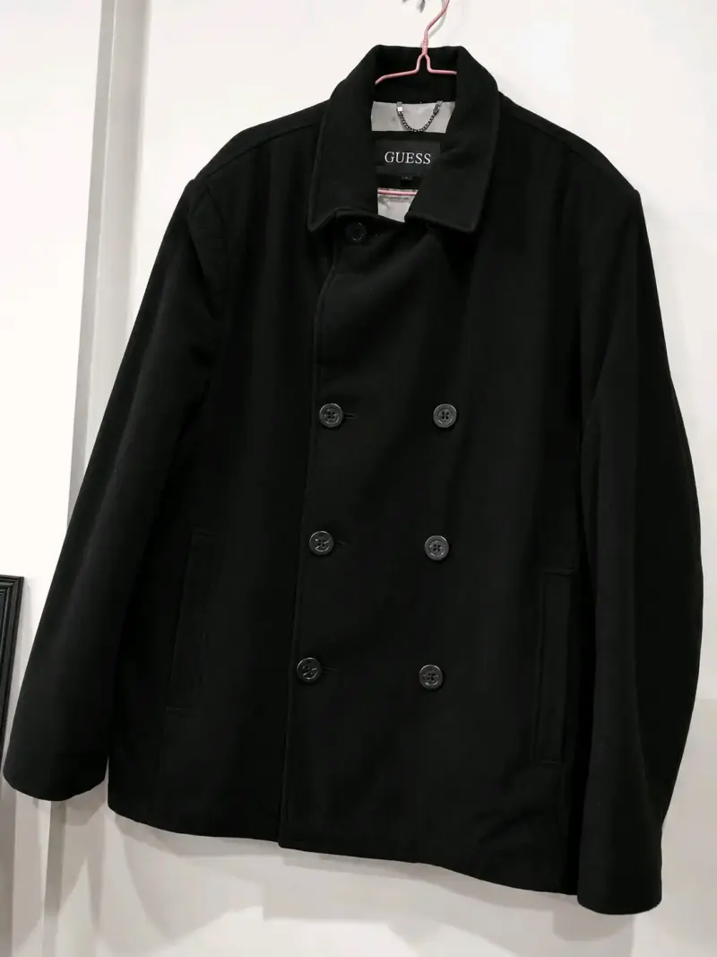 Abrigo negro de lana Guess para hombre