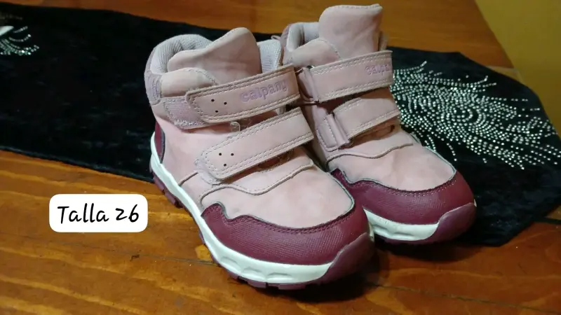 Botines rosados para niña talla 26 - 1