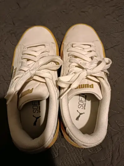 Zapatillas Puma blancas con suela amarilla - miniatura 5