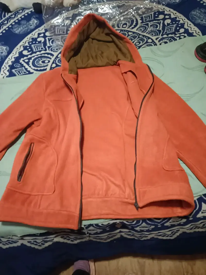 Chaqueta de polar naranja con capucha - 4