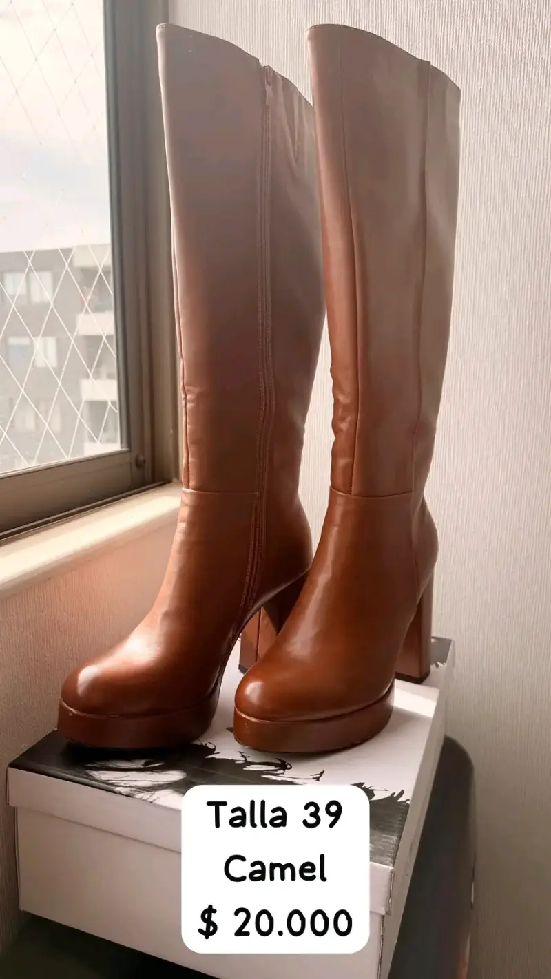 Botas altas de cuero camel talla 39