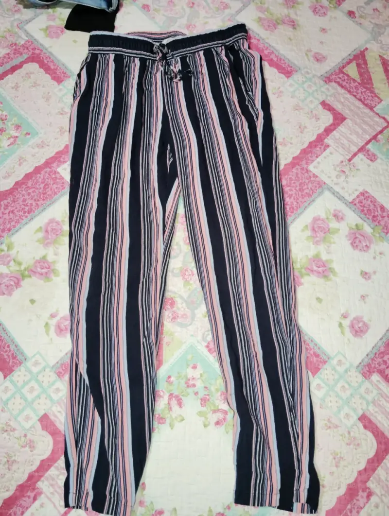 Pantalones de rayas para mujer cómodos