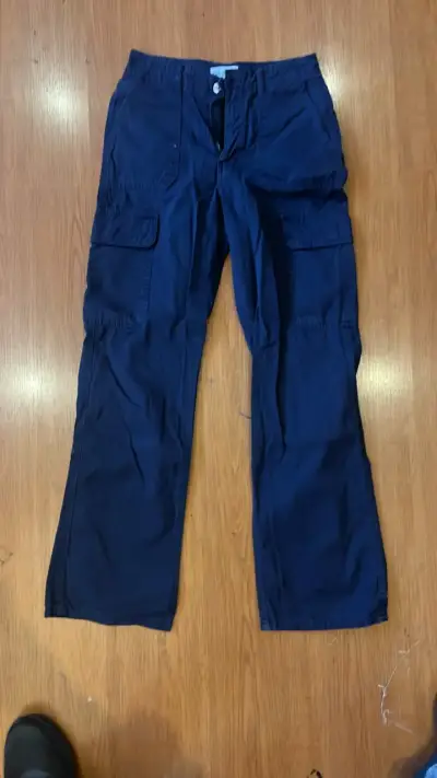 Pantalones cargo azul marino Zara para mujer - miniatura 1