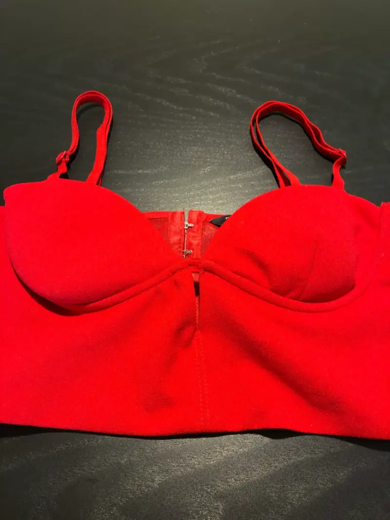 Top rojo estilo corset Zara - 2