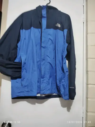 Chaqueta impermeable The North Face HyVent azul - miniatura 4