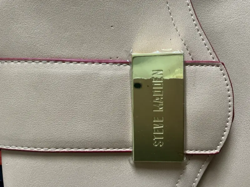 Cartera beige Steve Madden con asa floral - 2
