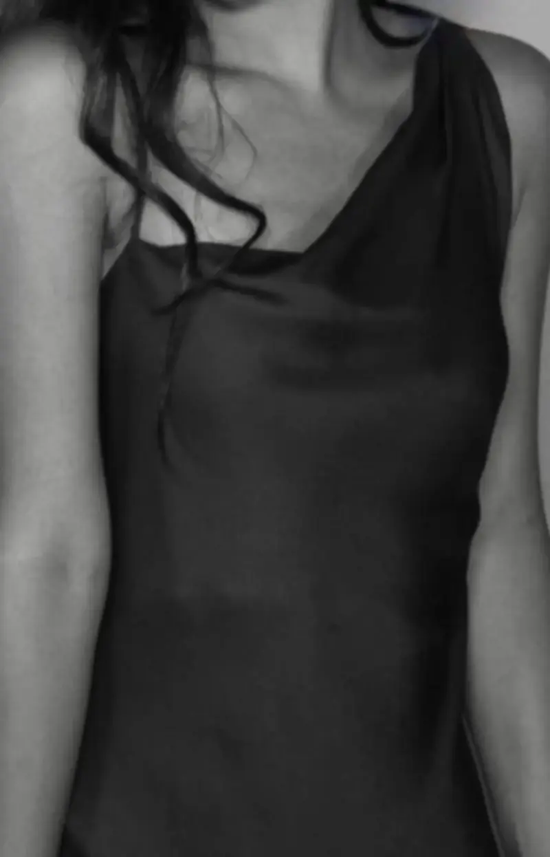 Vestido rojo de tirantes elegante Zara - 4