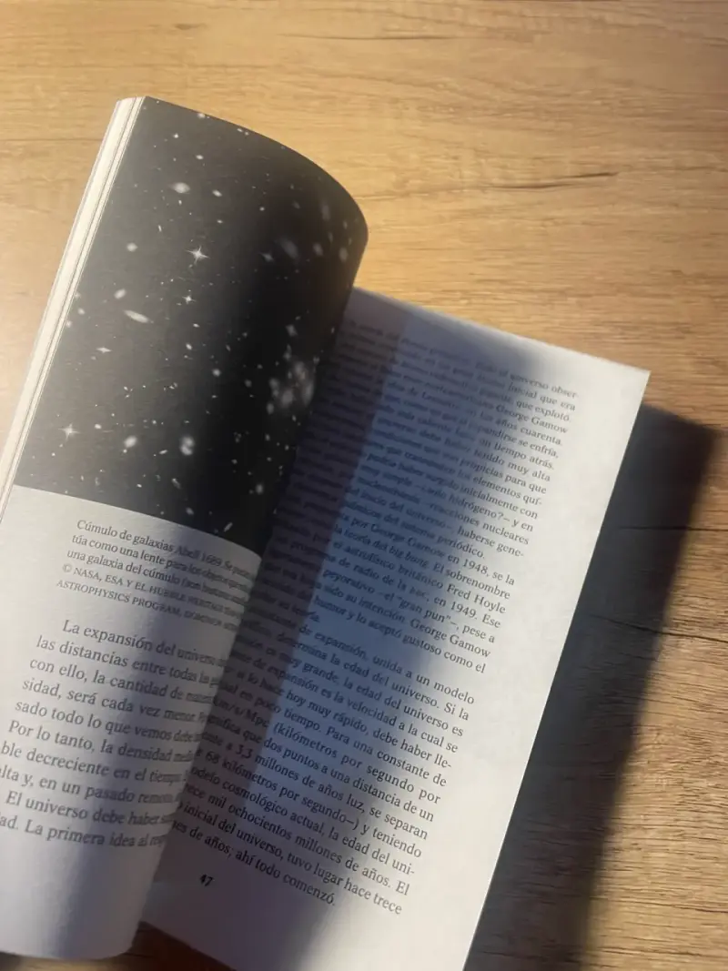 Libro 'Somos Polvo de Estrellas' de José  Maza - 3