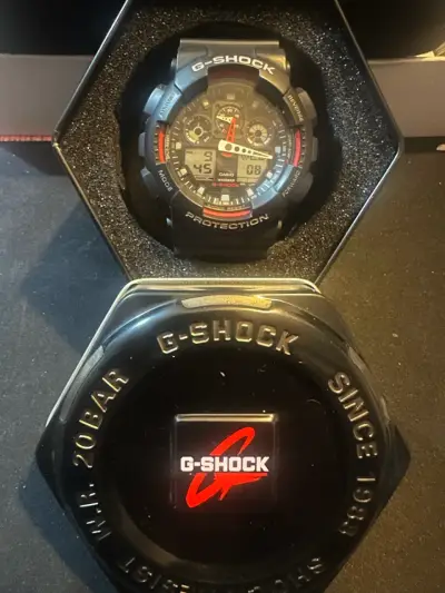 Reloj Casio G-Shock GA-100 Resistente al Agua - miniatura 1