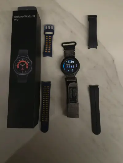 Samsung Galaxy Watch5 Pro 45 mm - miniatura 1
