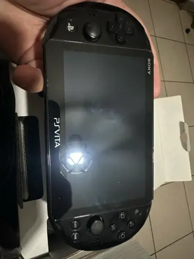 Consola Sony PS Vita con juegos God of War - miniatura 4