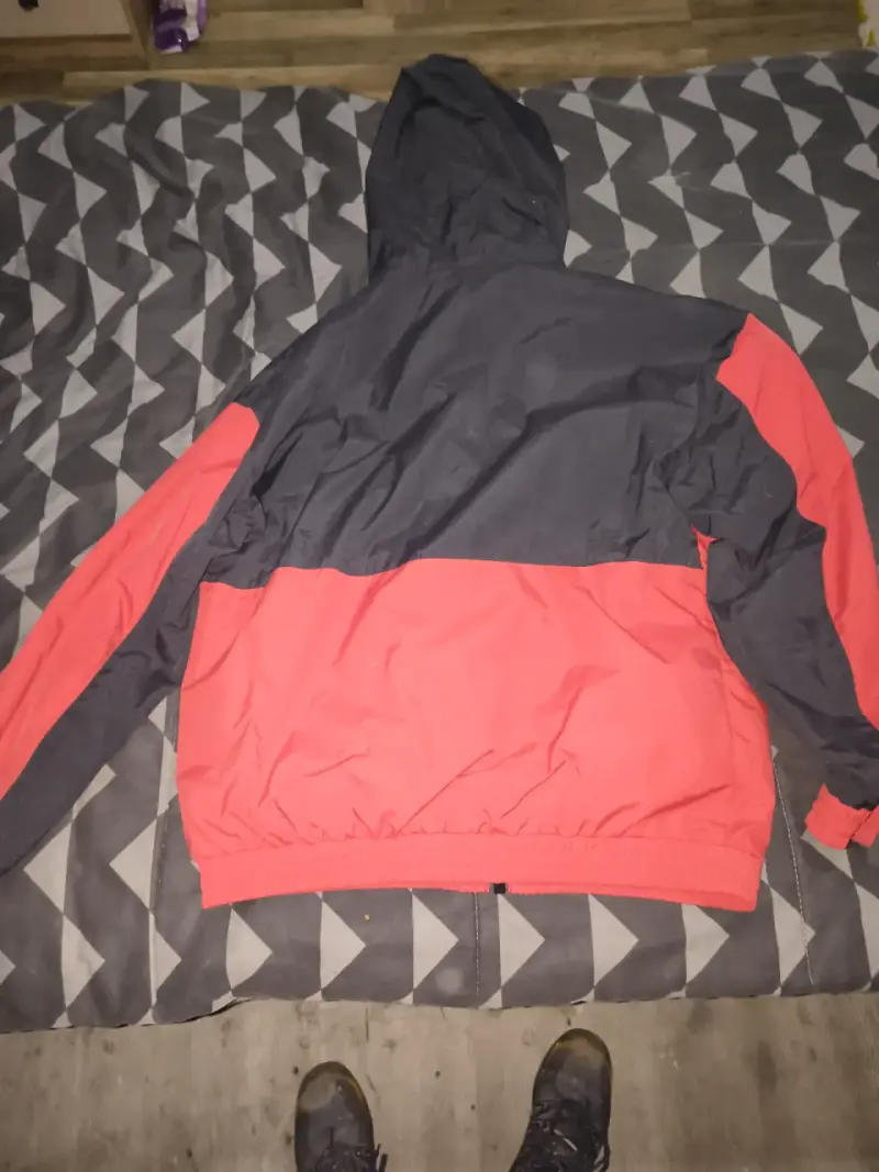Chaqueta cortaviento Starter roja y negra - 1