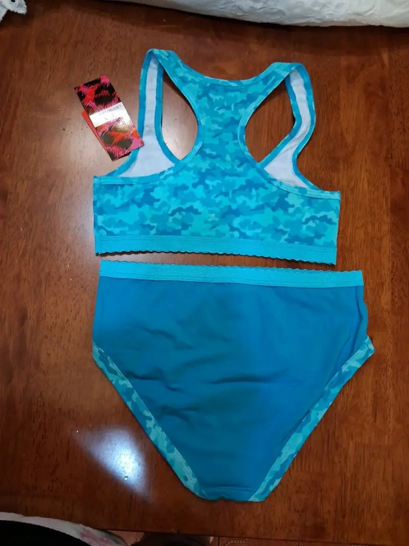 Conjunto deportivo azul para niña talla 10/12 - 1