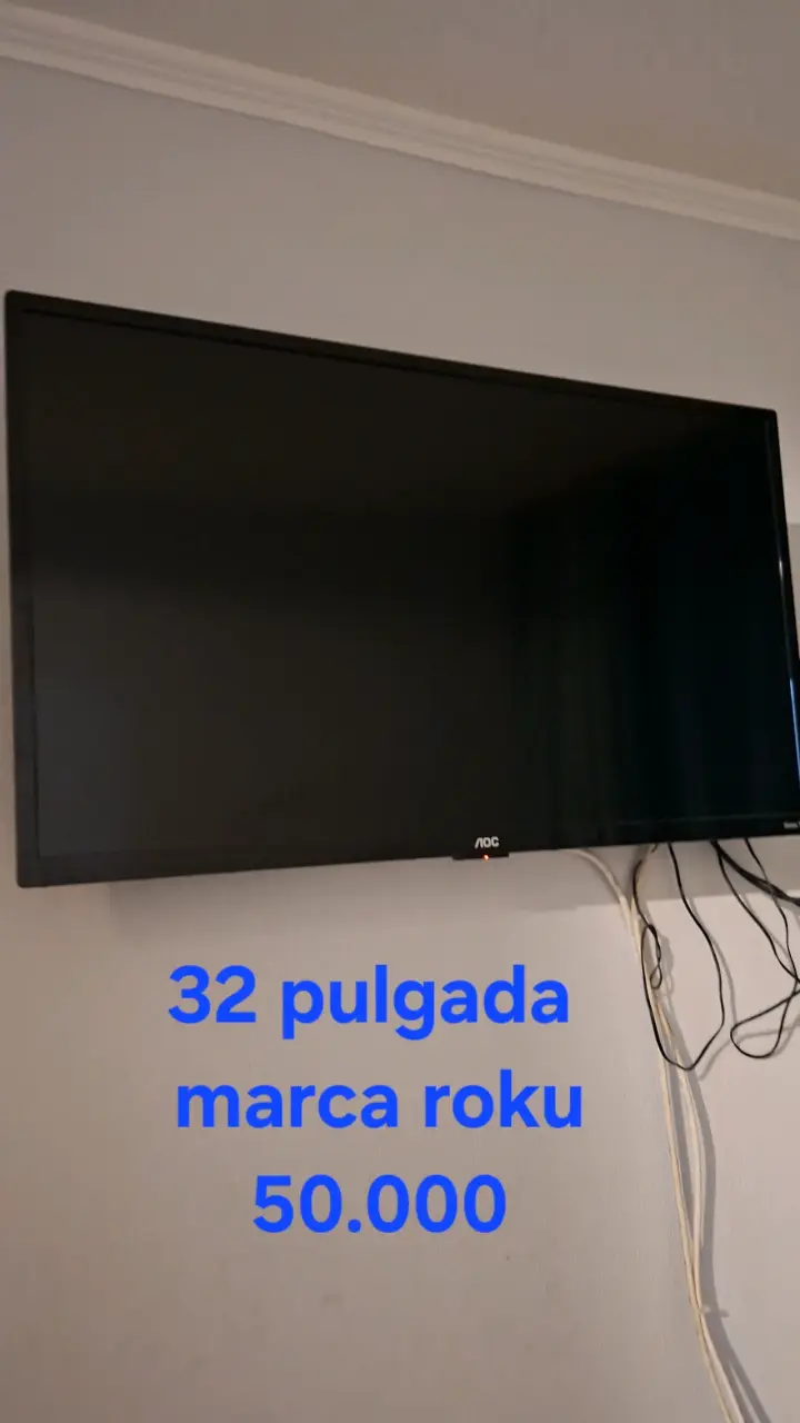 Televisor AOC 32 pulgadas con Roku
