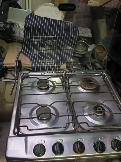 Cocina a gas Fensa con horno incorporado - miniatura 1