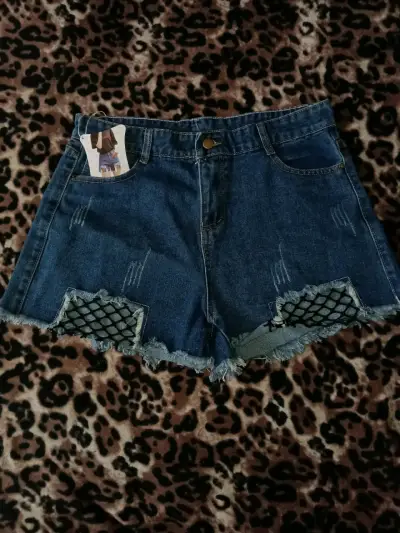 Ropa usada y nueva barata - miniatura 4