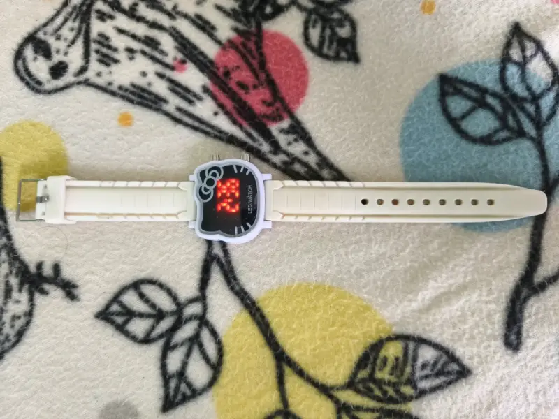Reloj hello Kitty 🤍 - 1