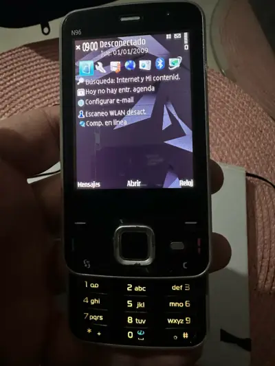 Teléfono Nokia N96 con cargador original - miniatura 6