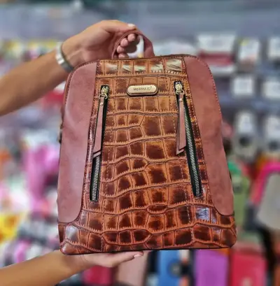 Mochila Mermaid de cuero estilo cocodrilo - miniatura 1