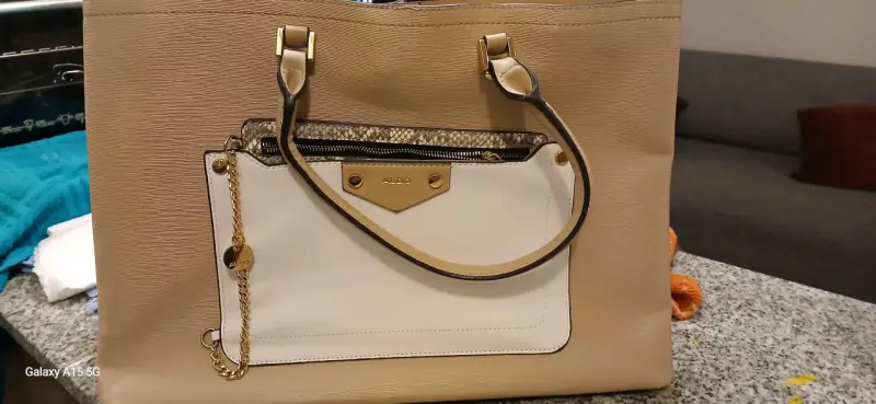 Bolso tote beige con detalle blanco Aldo - 4