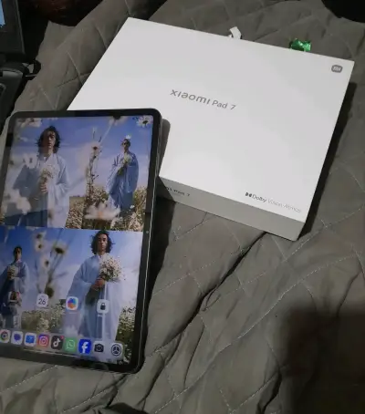 Tablet Xiaomi Pad 7 con Dolby Vision Atmos - miniatura 1