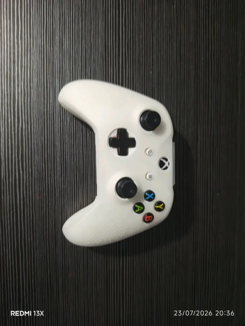 Consola Xbox One con control y juegos incluidos - 2