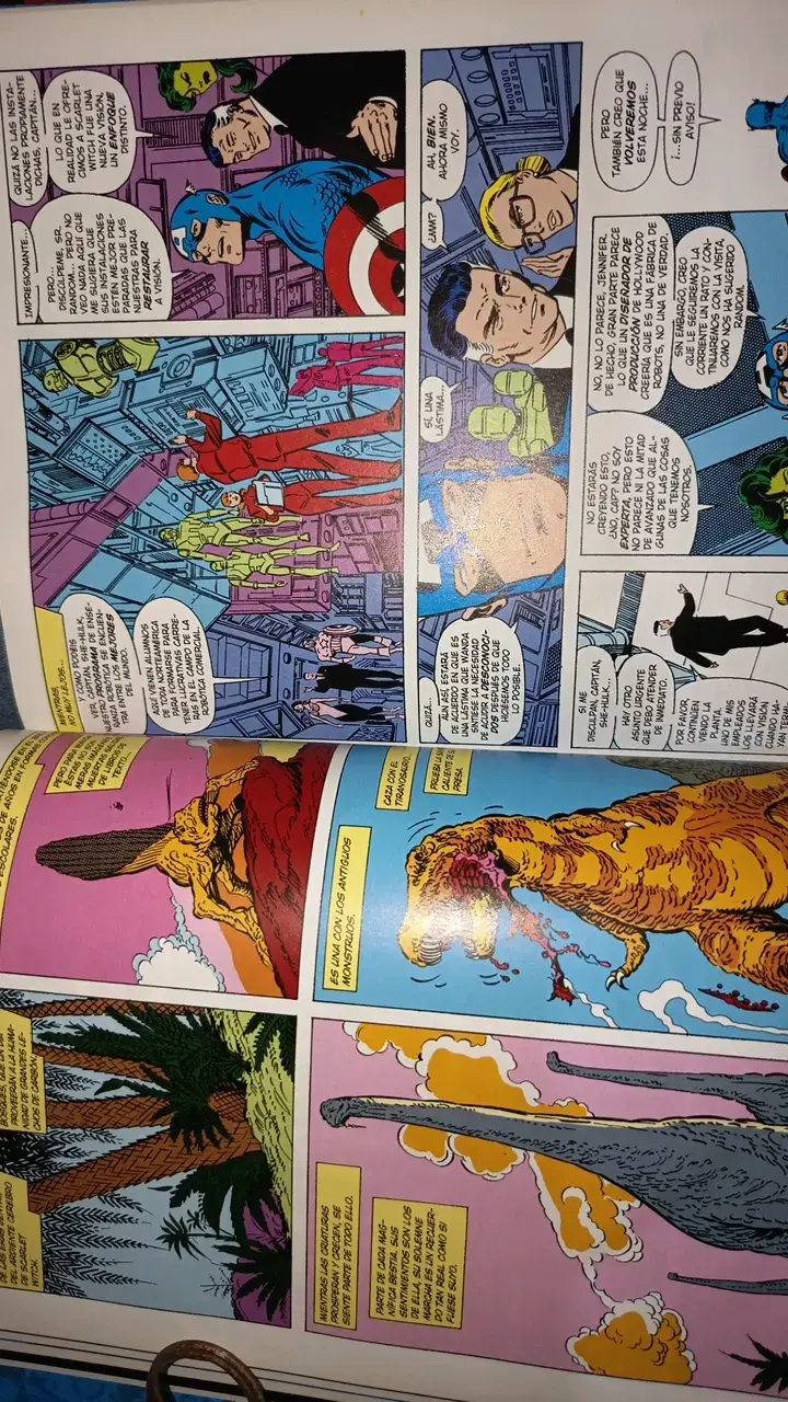 Comic Marvel Scarlet Witch, Héroes Más Poderosos - 2