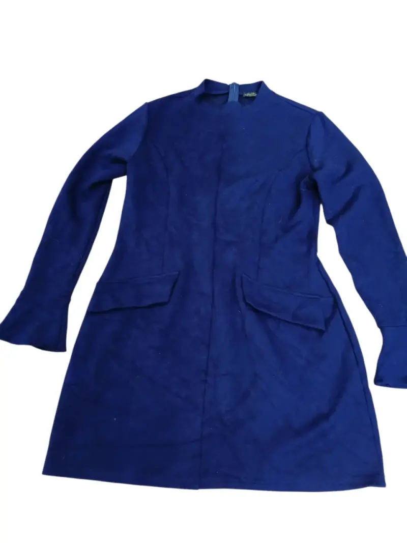 Vestido azul de manga larga elegante