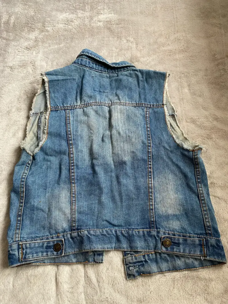 Chaleco de mezclilla sin mangas para mujer - 2