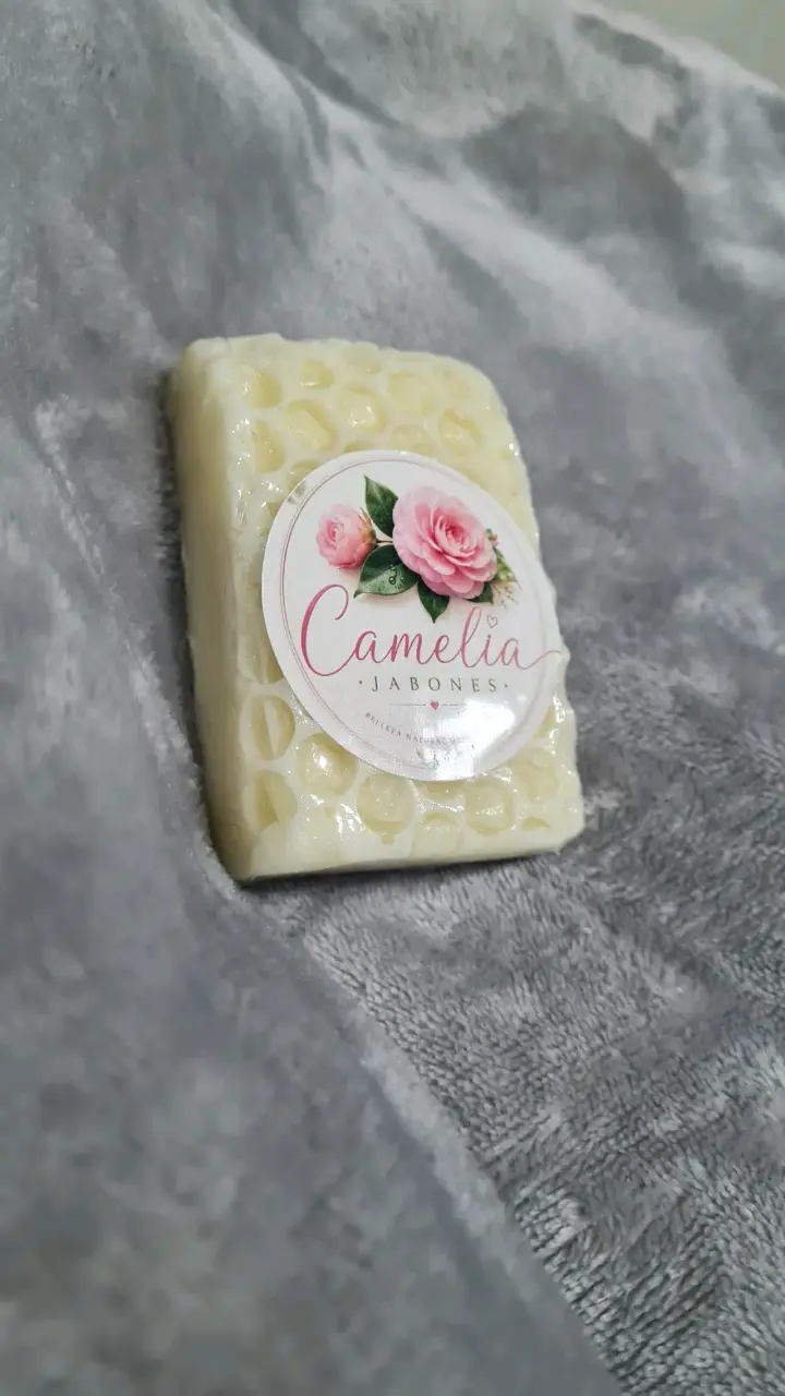 Jabones artesanales Camelia con aloe vera y vitamina E - 5