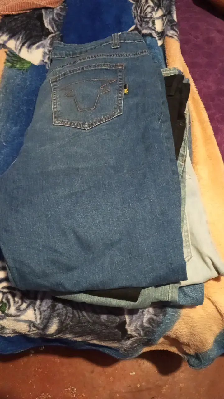 Jeans de mezclilla para hombre 5000 c/u - 1