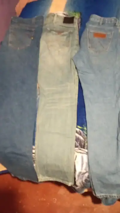 Jeans de mezclilla para hombre 5000 c/u - miniatura 4