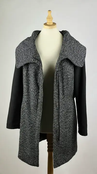 Abrigo Nicole Miller - Talla L - miniatura 2