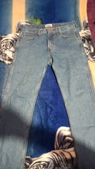 Jeans de mezclilla azul para hombre - miniatura 4