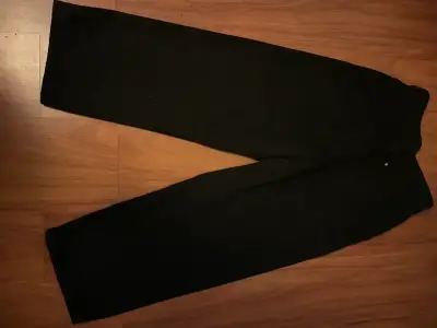 Pantalones negros baggy H&M para hombre. - miniatura 2