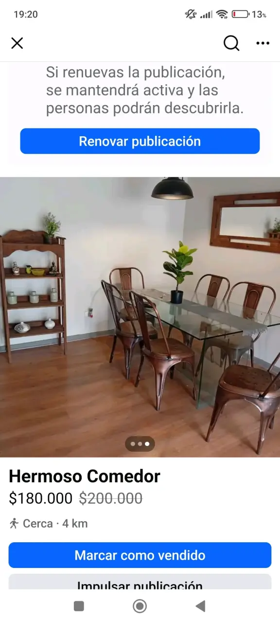 Juego de Comedor de Vidrio con Sillas Tolix - 1