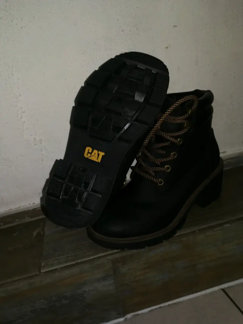 Botas de cuero negras para mujer CAT - 2