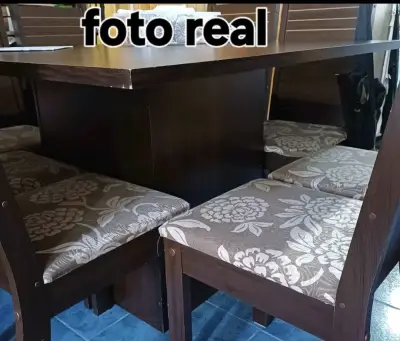 Mesa de comedor cuadrada con 8 sillas de madera - miniatura 5