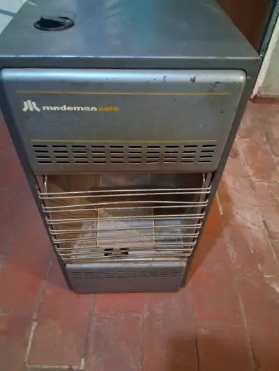Estufa a gas Mademsa mas galon de gas 5 kilos - miniatura 1