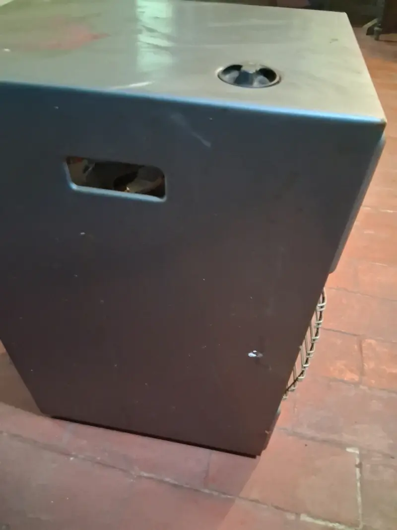Estufa a gas Mademsa mas galon de gas 5 kilos - 2