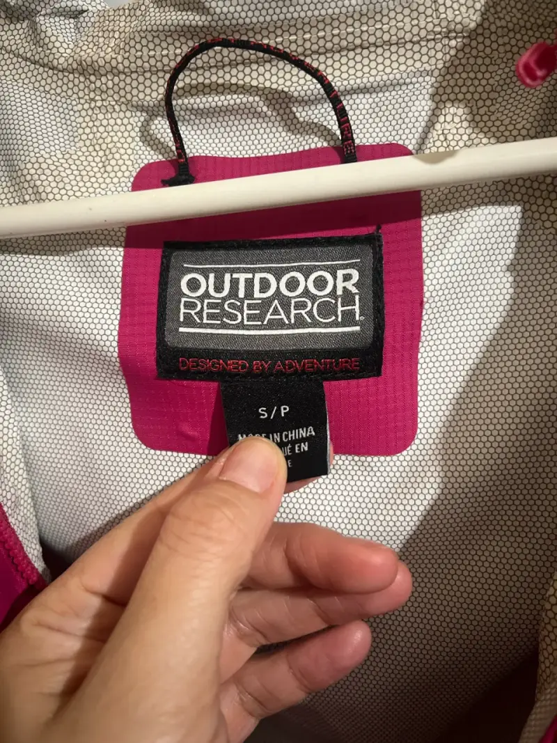 Chaqueta Outdoor Research impermeable roja - 2