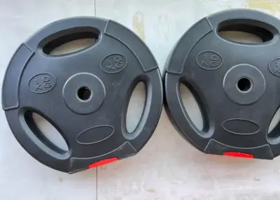 Discos de pesas 10 kg para entrenamiento - miniatura 2