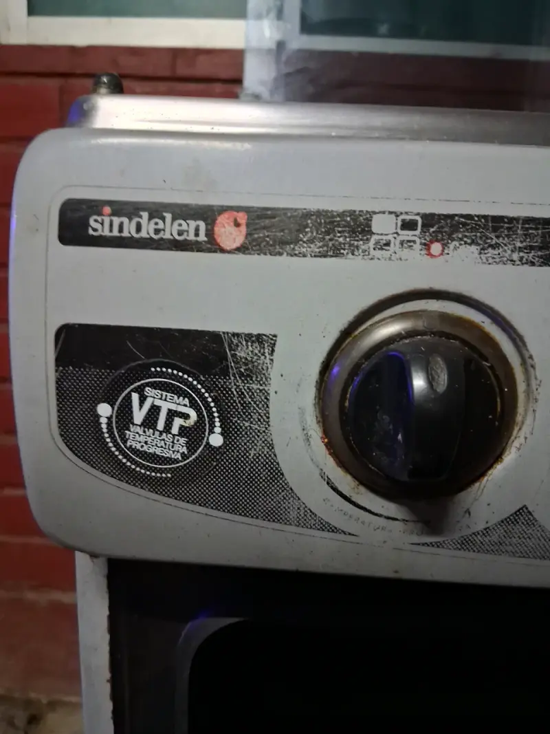 Cocina a gas Sindelen con horno - 4