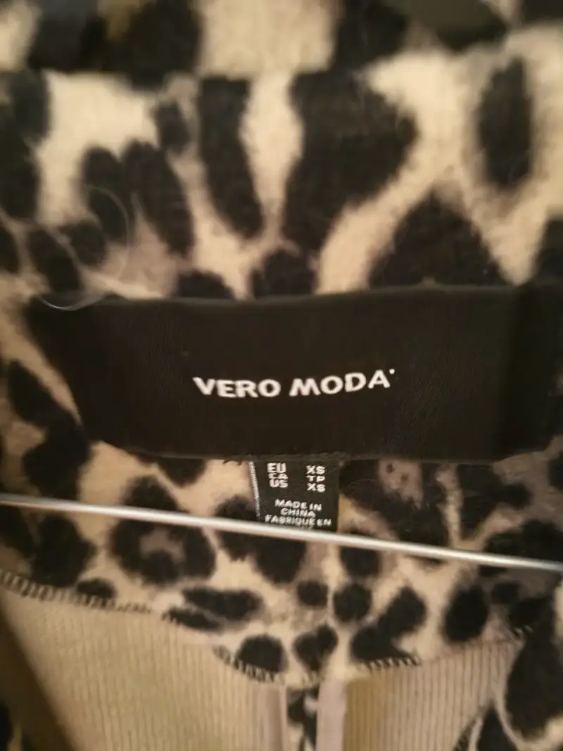 Abrigo animal print Vero Moda  talla  XS - 2