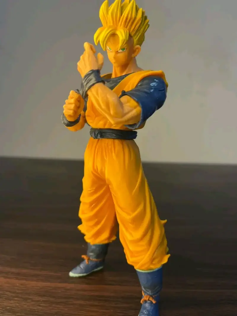 Figura de acción Super Saiyan Gohan - 2