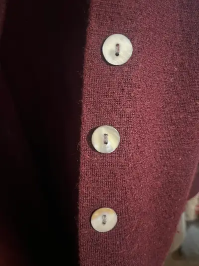 Abrigo largo de lana burdeos con botones Zara - miniatura 3